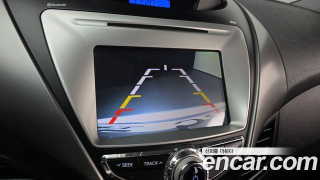 Hyundai AVANTE 2011 — photo 17