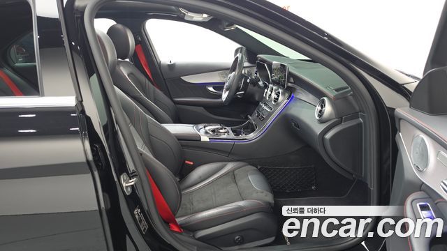 Mercedes-Benz C-Class 2020 — photo 16