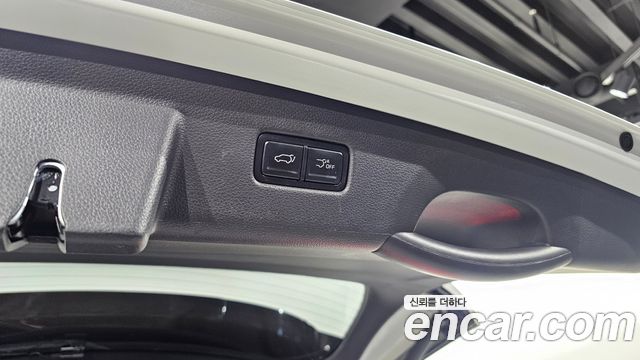 Kia Canival 2025 — photo 19