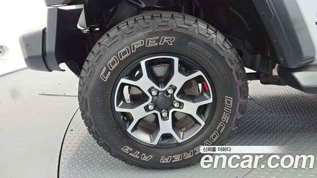 Jeep Wrangler 2020 — photo 5