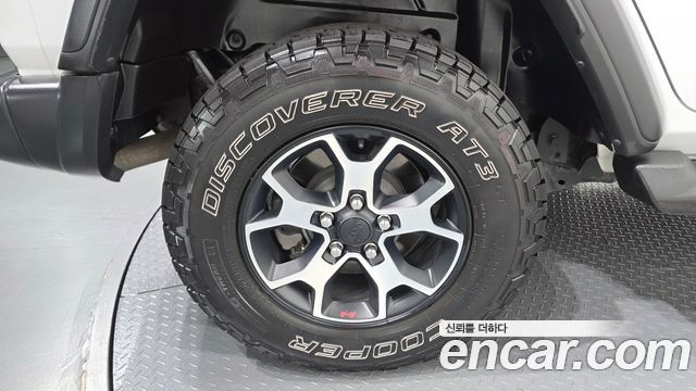 Jeep Wrangler 2020 — photo 7