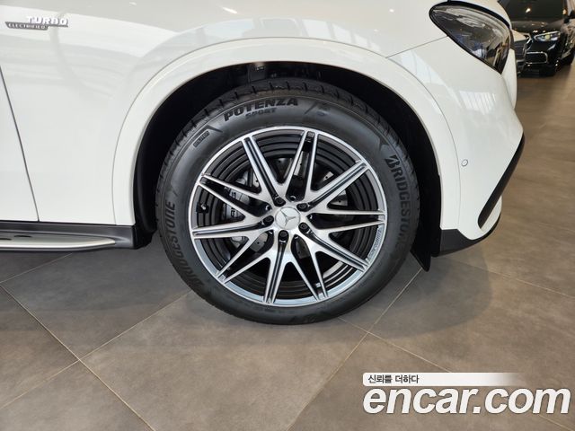 Mercedes-Benz GLC-Class 2025 — photo 5
