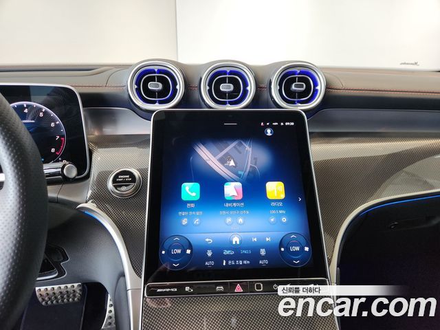 Mercedes-Benz GLC-Class 2025 — photo 19
