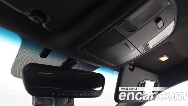 Hyundai Veloster 2019 — photo 26