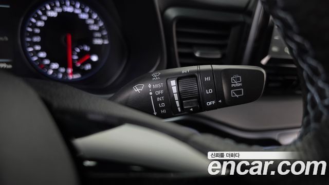 Hyundai Veloster 2019 — photo 29