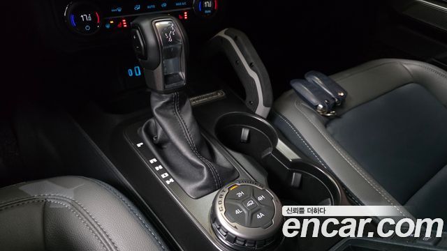 Ford Bronco 2023 — photo 12