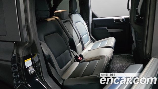 Ford Bronco 2023 — photo 17
