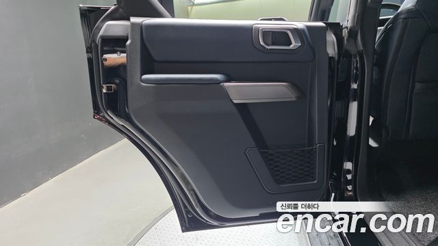 Ford Bronco 2023 — photo 15