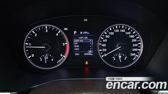 Hyundai Santafe 2019 — photo 11
