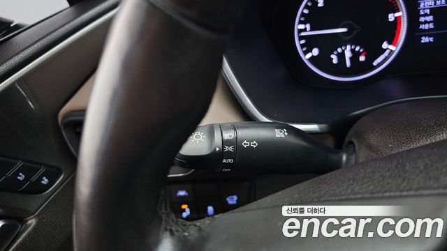 Hyundai Santafe 2019 — photo 29