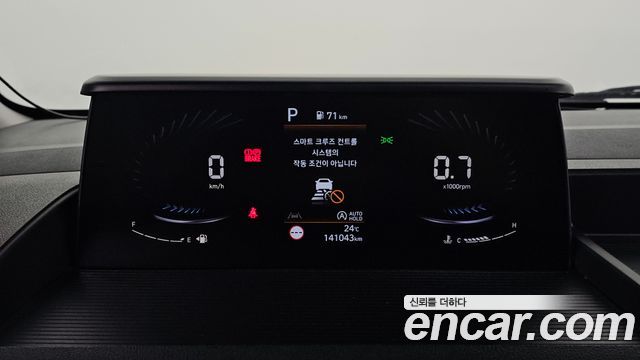 Hyundai Staria 2022 — photo 8