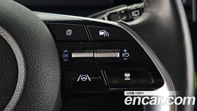 Hyundai Staria 2022 — photo 16