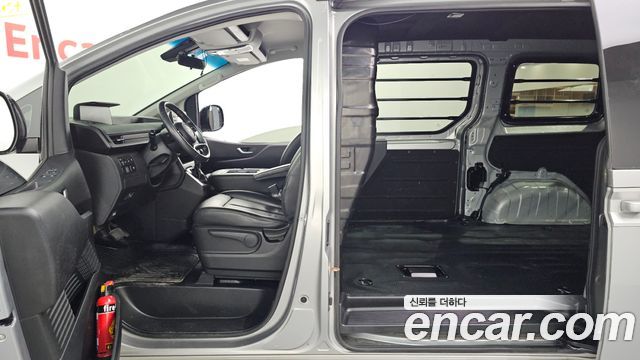 Hyundai Staria 2022 — photo 19