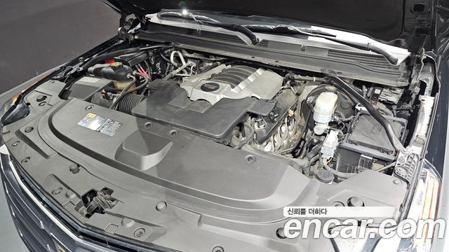 Cadillac Escalade 2016 — photo 6