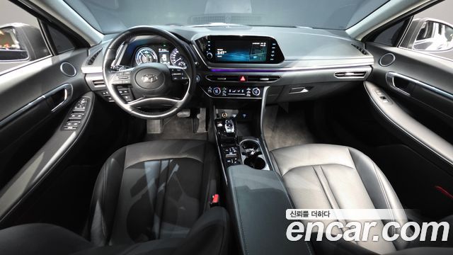 Hyundai Sonata 2023 — photo 10