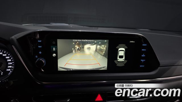 Hyundai Sonata 2023 — photo 21