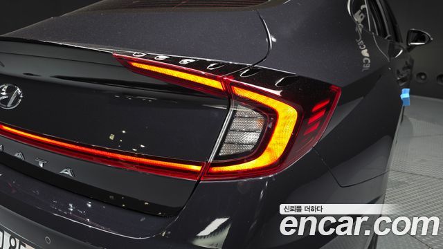 Hyundai Sonata 2023 — photo 9