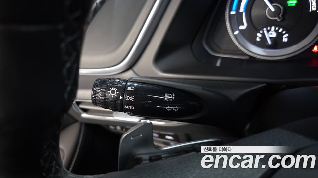Hyundai Sonata 2023 — photo 28
