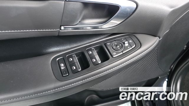 Hyundai Sonata 2023 — photo 30