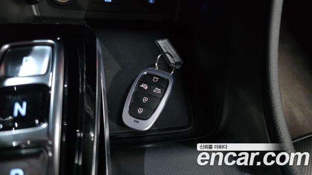 Hyundai Sonata 2023 — photo 31