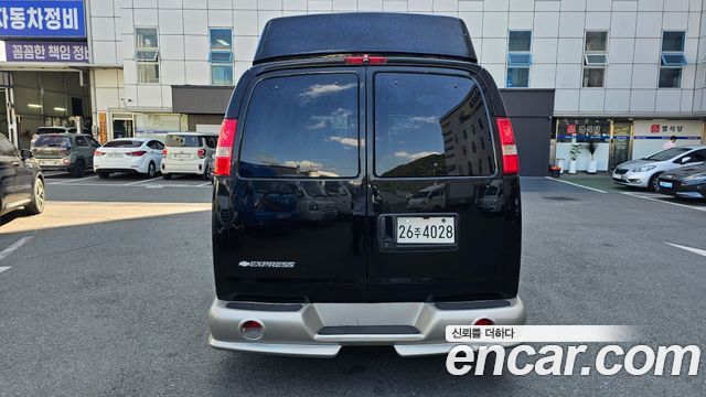 Chevrolet Express Van 2007 — photo 4