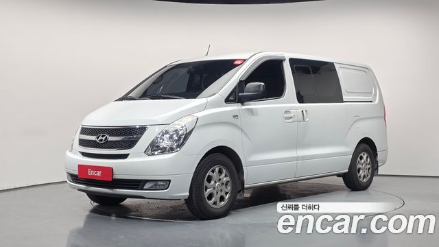 Hyundai Starex 2016 — photo 1
