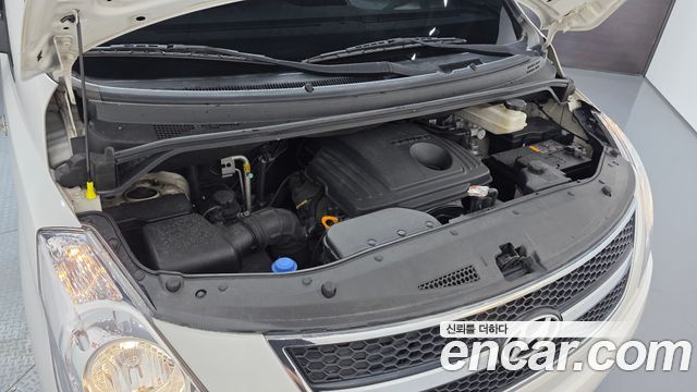 Hyundai Starex 2016 — photo 6