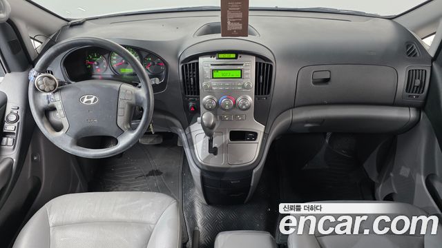 Hyundai Starex 2016 — photo 7