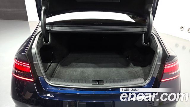Genesis G90 2023 — photo 35