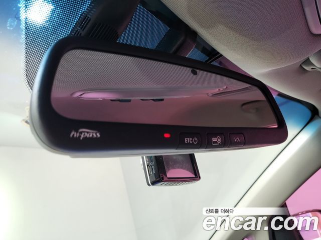 Kia Canival 2017 — photo 15