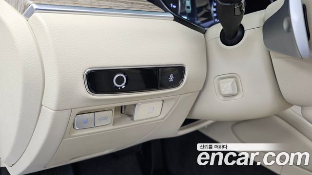 Kia K9 2022 — photo 28
