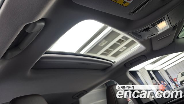 Lexus RX 2021 — photo 17