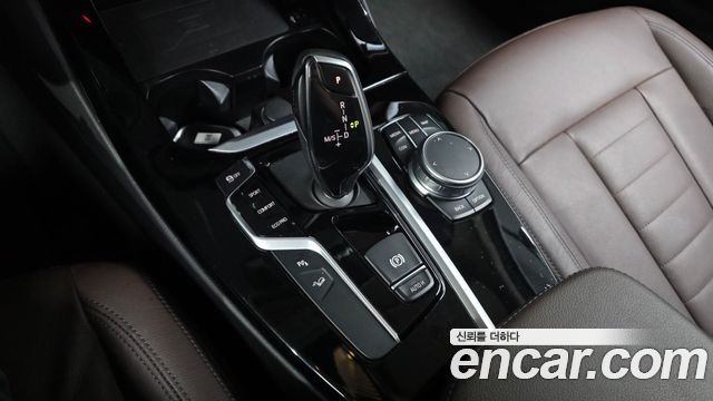 BMW X3 2020 — photo 9