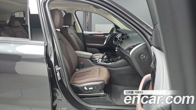BMW X3 2020 — photo 11