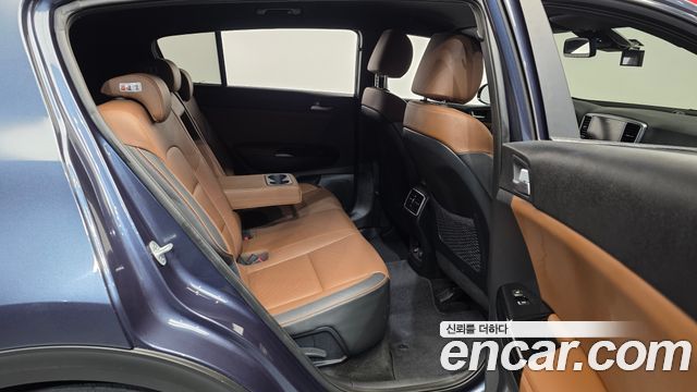 Kia Sportage 2019 — photo 18
