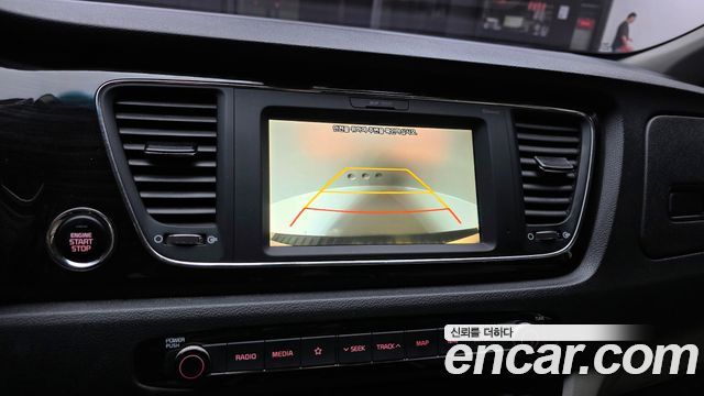 Kia Canival 2019 — photo 20
