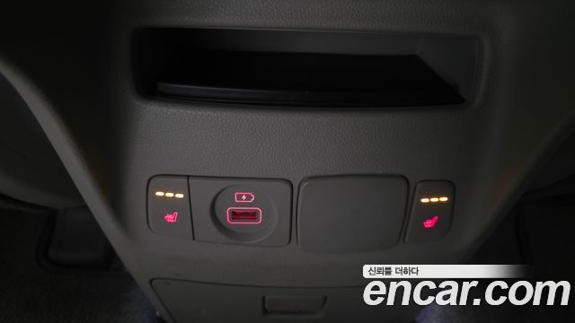 Kia Canival 2019 — photo 24