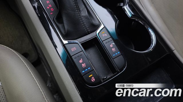 Kia Canival 2019 — photo 27