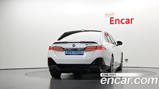BMW i5 2024 — photo 4