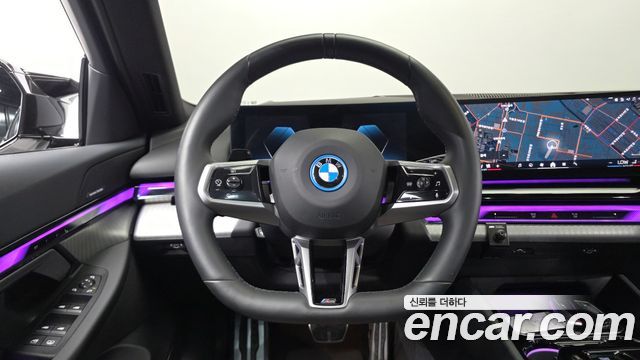 BMW i5 2024 — photo 19