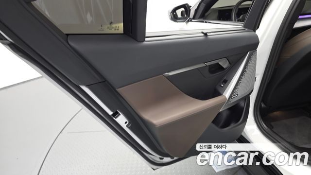 BMW i5 2024 — photo 15