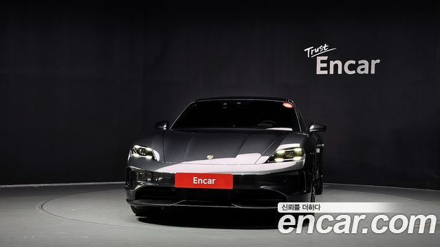 Porsche Taycan 2025 — photo 3
