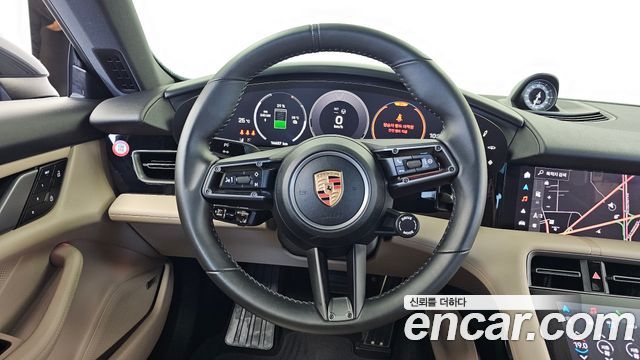 Porsche Taycan 2025 — photo 19