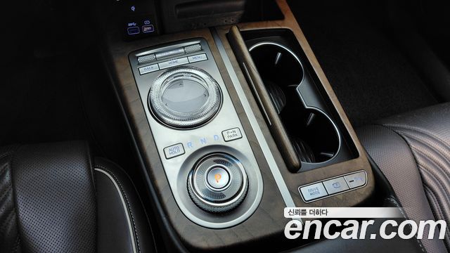 Genesis G80 2022 — photo 12