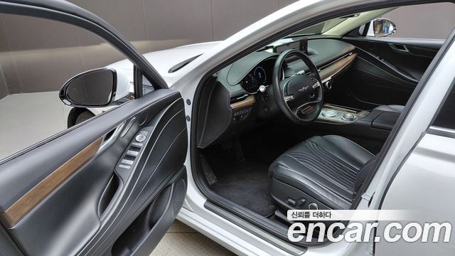 Genesis G80 2022 — photo 13