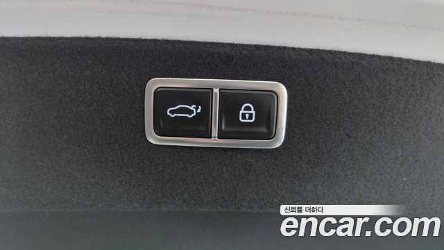 Genesis G80 2022 — photo 23