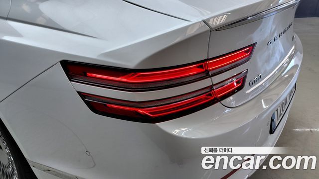 Genesis G80 2022 — photo 9
