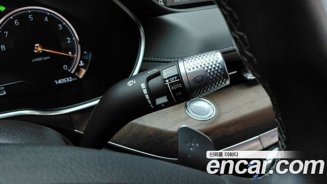 Genesis G80 2022 — photo 28