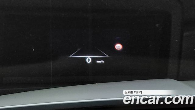 Genesis G80 2022 — photo 32