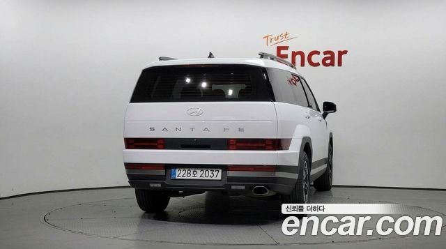 Hyundai Santafe 2024 — photo 4